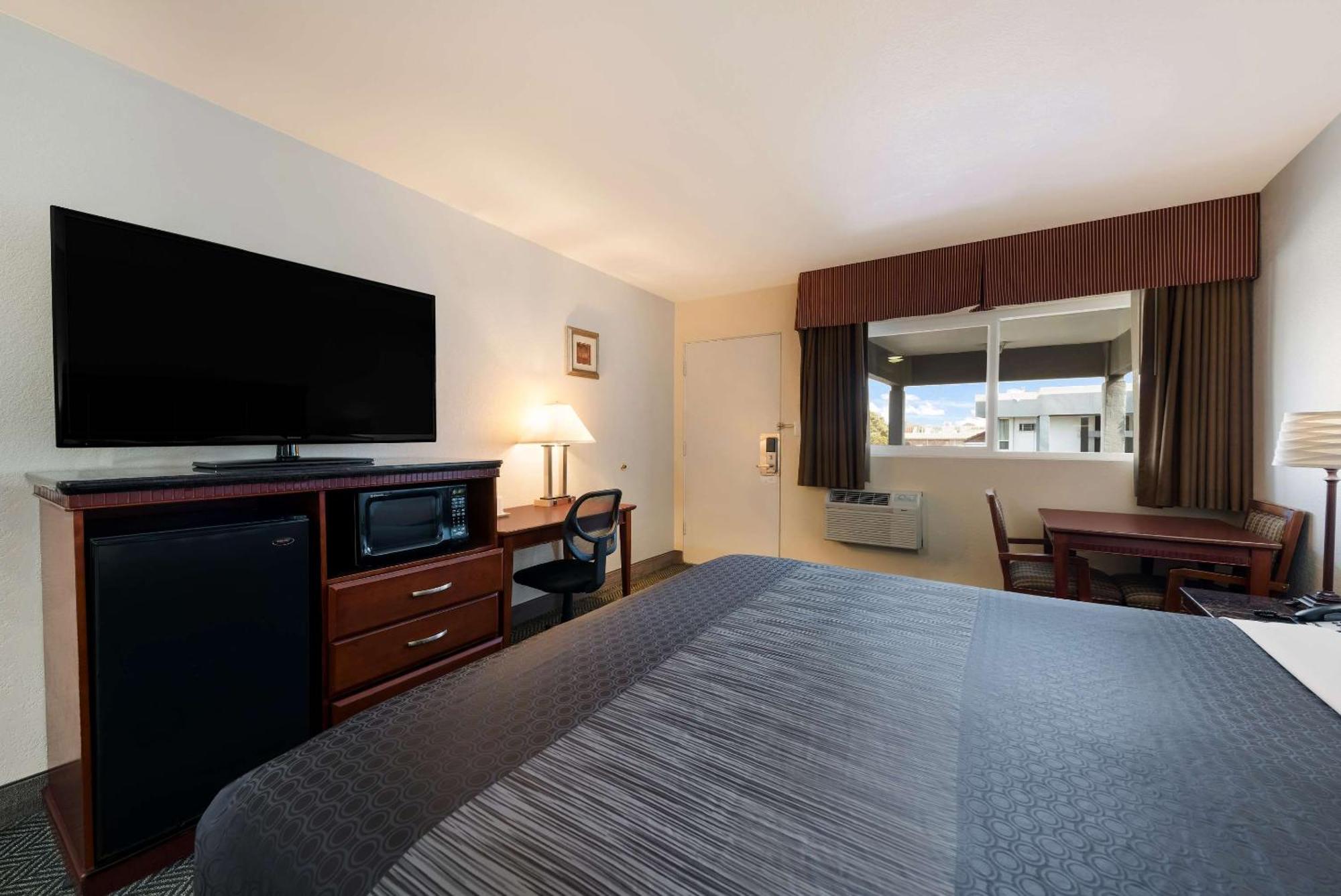 Rodeway Inn South San Francisco Airport Buitenkant foto
